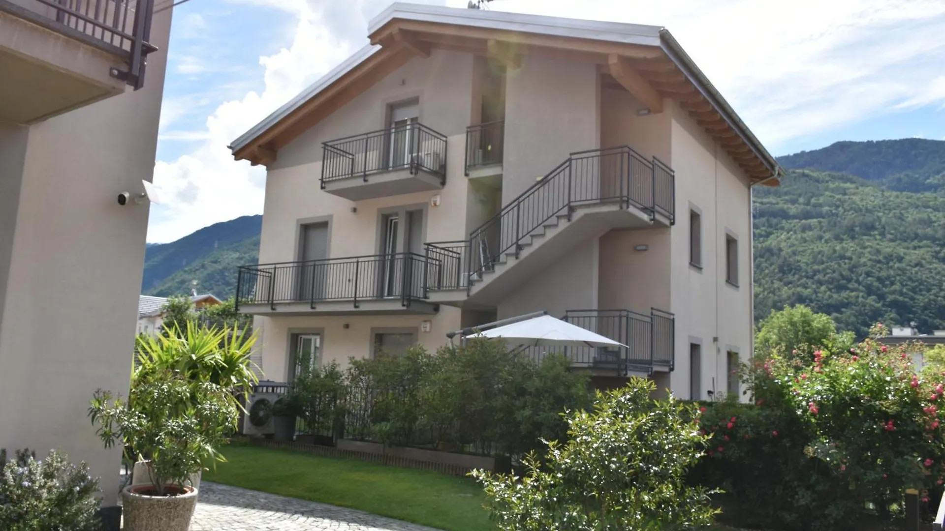 Vakantiehuis Valtellinasuite Villa di Tirano Italië